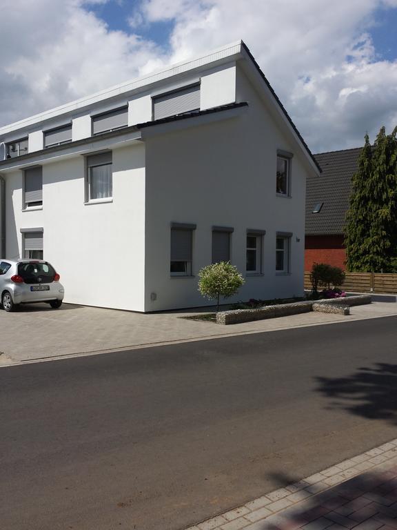 Gaestehaus Ditz Westoverledingen Exteriör bild